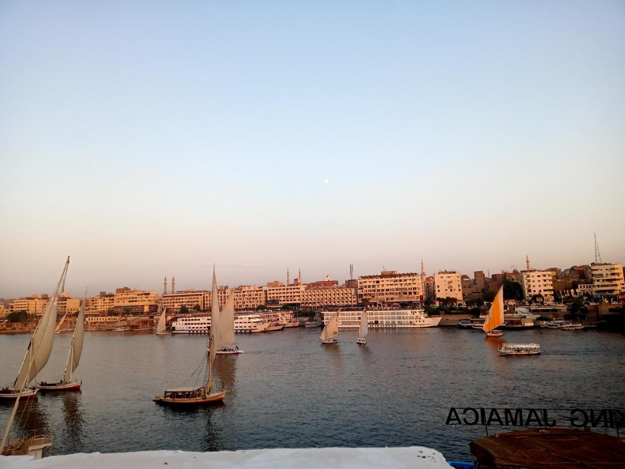 Mostafa Jamaica Guesthouse Aswan Ngoại thất bức ảnh